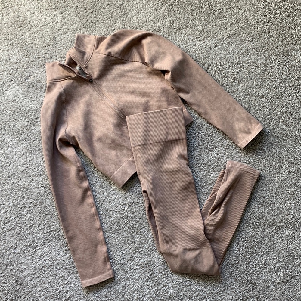 Yoga Set
